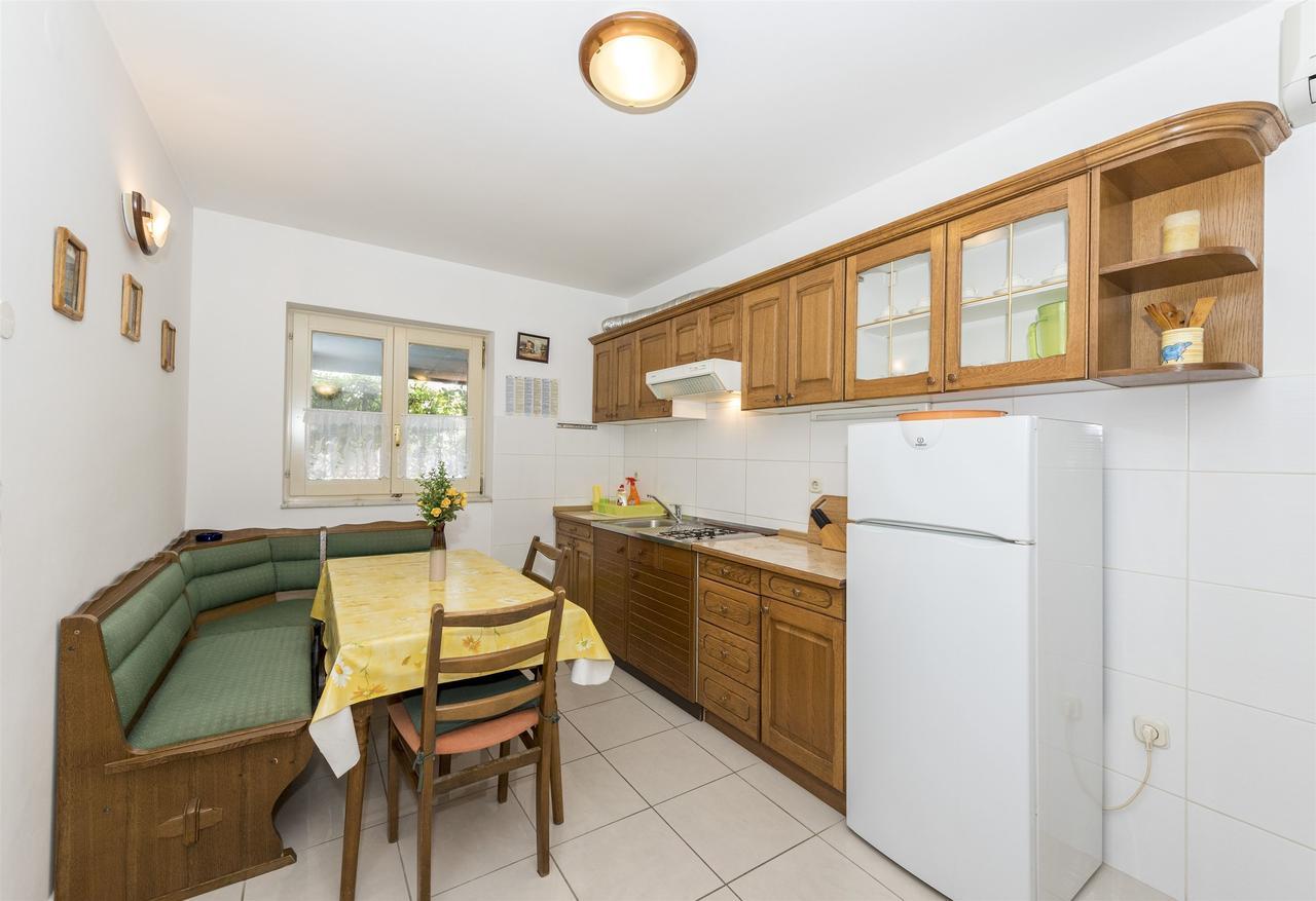 Apartments Anita Summer Водице Екстер'єр фото
